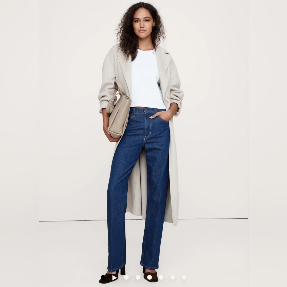 ⭐️ Banana Republic High-Rise Slim Bootcut Jean